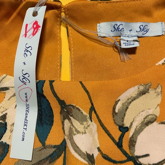 BNWT She & Sky Tie front Dress Size L - Picture 2 of 6